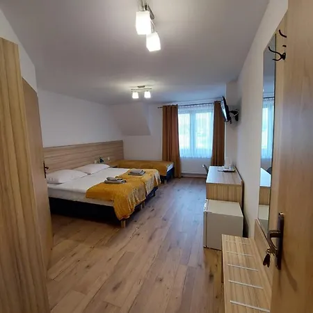 Dziadkowiec Nowoczesne Przestronne Pokoje, Relax Cisza ホームステイ