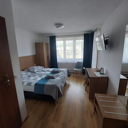Dziadkowiec Nowoczesne Przestronne Pokoje, Relax Cisza ホームステイ *